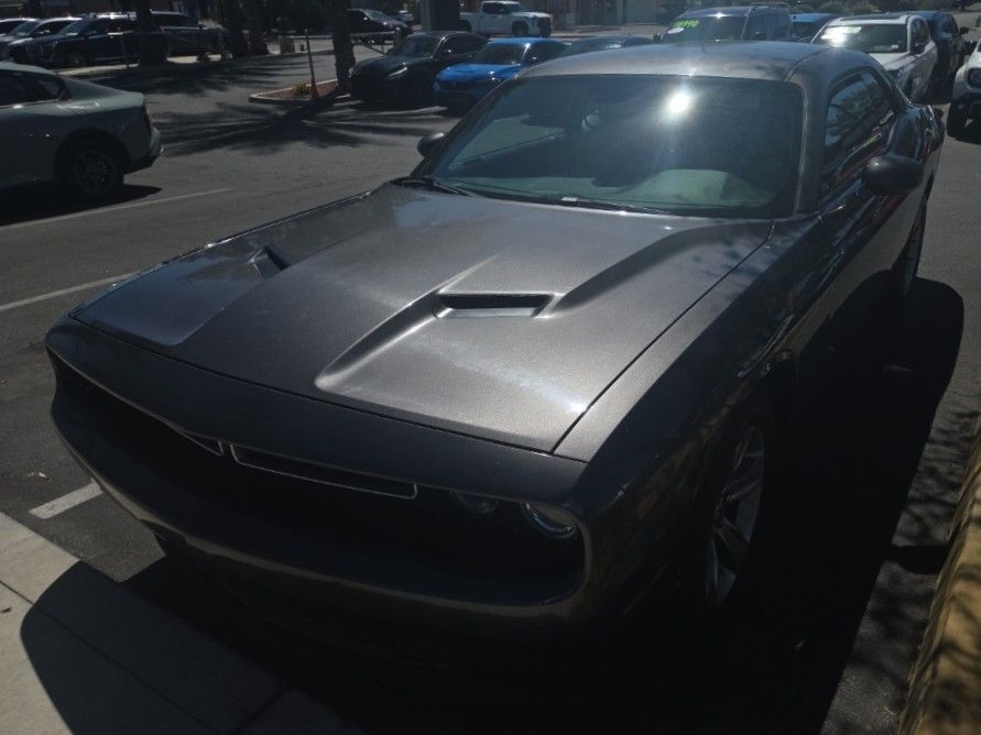 2015 Dodge Challenger SXT