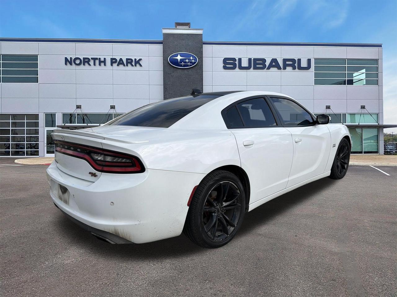 2015 Dodge Charger Road/Track