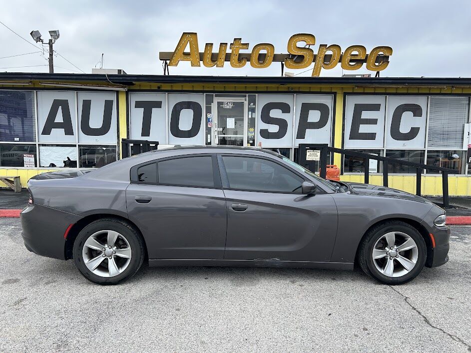 2015 Dodge Charger SE