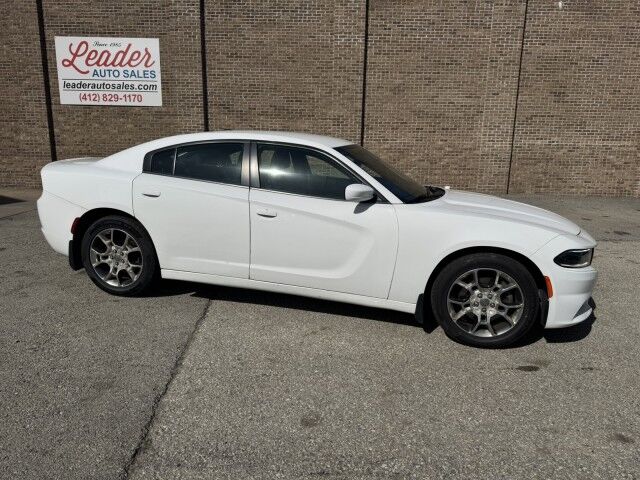 2015 Dodge Charger SE