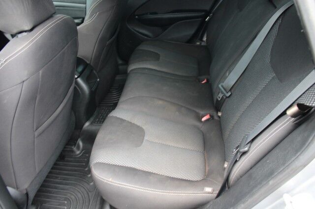 2015 Dodge Dart SXT photo 9