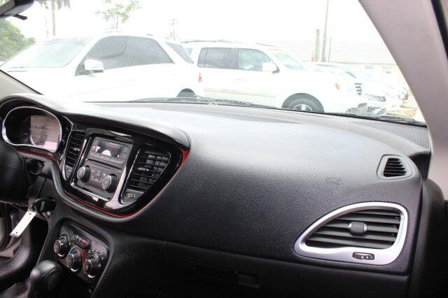2015 Dodge Dart SXT photo 13