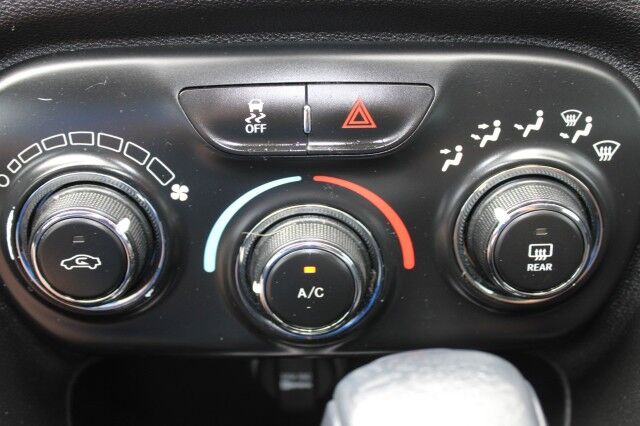 2015 Dodge Dart SXT photo 16
