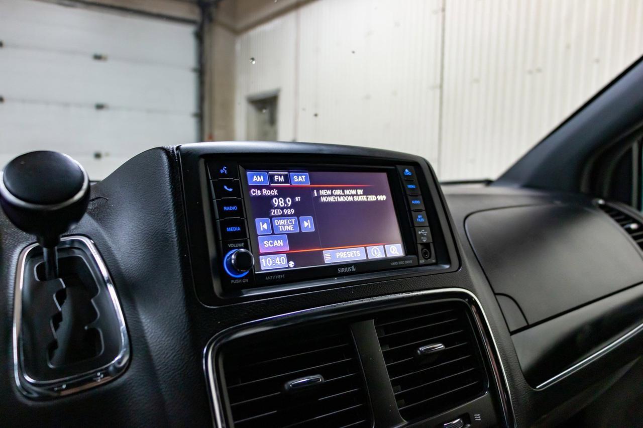 2015 Dodge Grand Caravan 30th Anniversary DVD BCam Red Deer AB