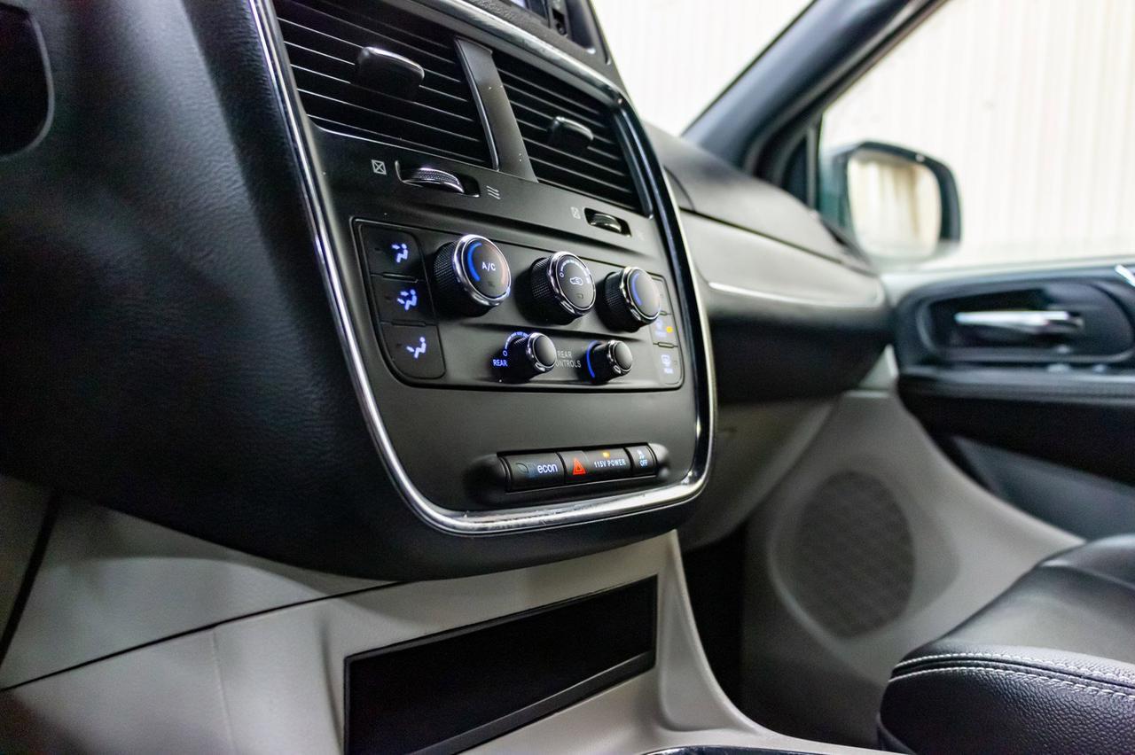 2015 Dodge Grand Caravan 30th Anniversary DVD BCam Red Deer AB