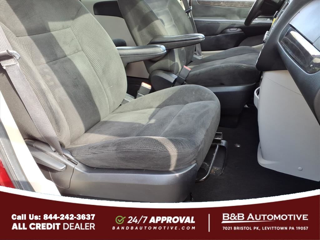 2015 Dodge Grand Caravan American Value Package Levittown PA