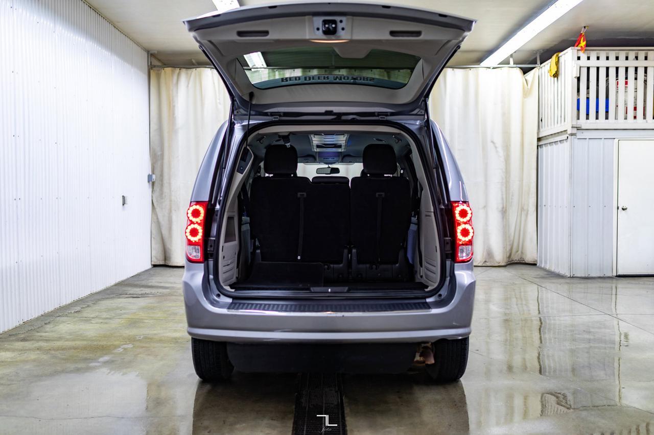 2015 Dodge Grand Caravan Crew Plus Wheelchair Conversion Leather Nav BCam Red Deer AB