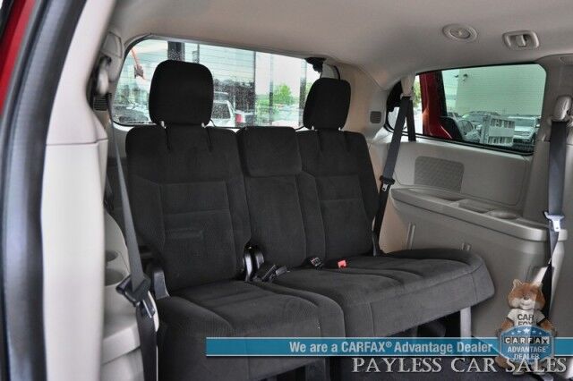 2015 Dodge Grand Caravan SE / 3.6L V6 / Premium Cloth Seats / Power Locks, Windows & Mirrors / Aux Input / Rear Captain Chairs / 3rd Row / Seats 7 / Cruise Control / Tow Pkg / 25 MPG / Only 46k Miles / 1-Owner Anchorage AK