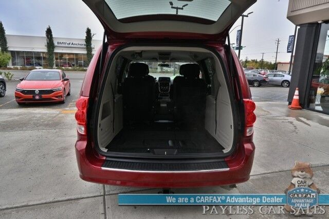 2015 Dodge Grand Caravan SE / 3.6L V6 / Premium Cloth Seats / Power Locks, Windows & Mirrors / Aux Input / Rear Captain Chairs / 3rd Row / Seats 7 / Cruise Control / Tow Pkg / 25 MPG / Only 46k Miles / 1-Owner Anchorage AK