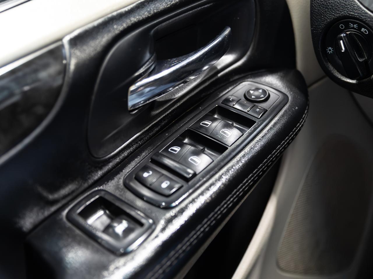 2015 Dodge Grand Caravan SE 7-Passenger Cranberry PA