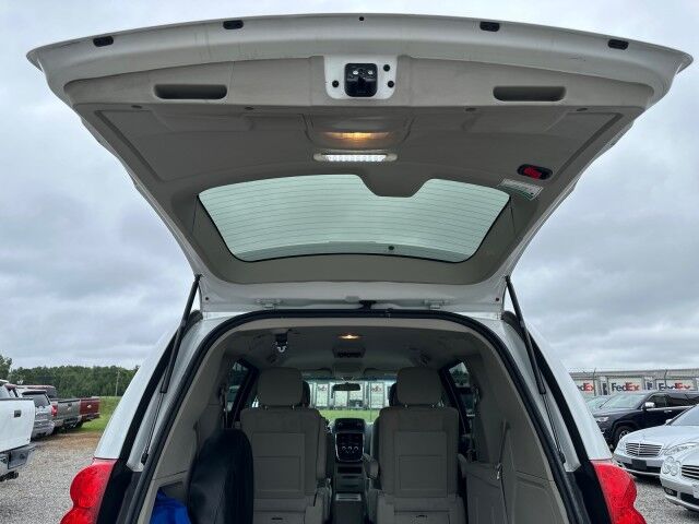 2015 Dodge Grand Caravan SE Braun Rear Load Wheelchair Van Ashland VA