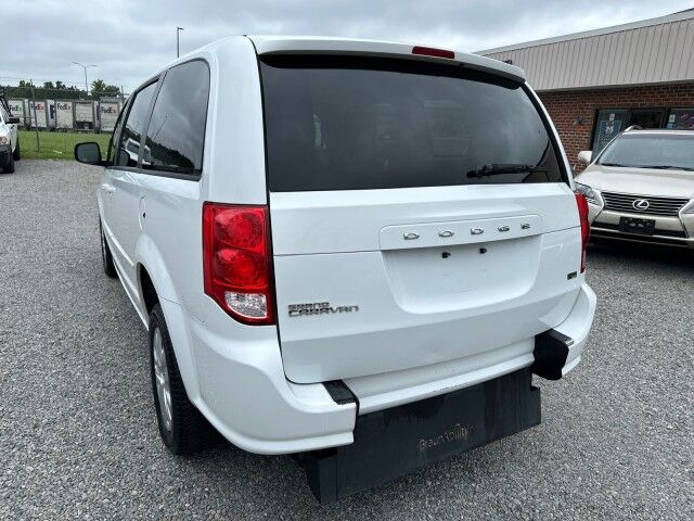 2015 Dodge Grand Caravan SE Braun Rear Load Wheelchair Van Ashland VA