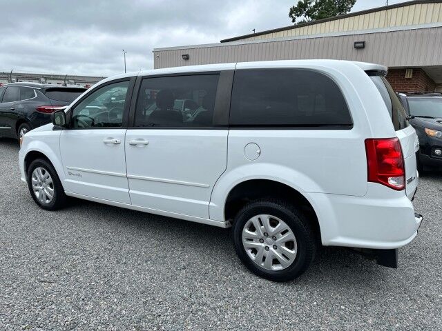 2015 Dodge Grand Caravan SE Braun Rear Load Wheelchair Van Ashland VA