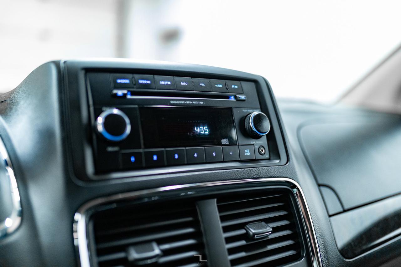 2015 Dodge Grand Caravan SE Red Deer AB