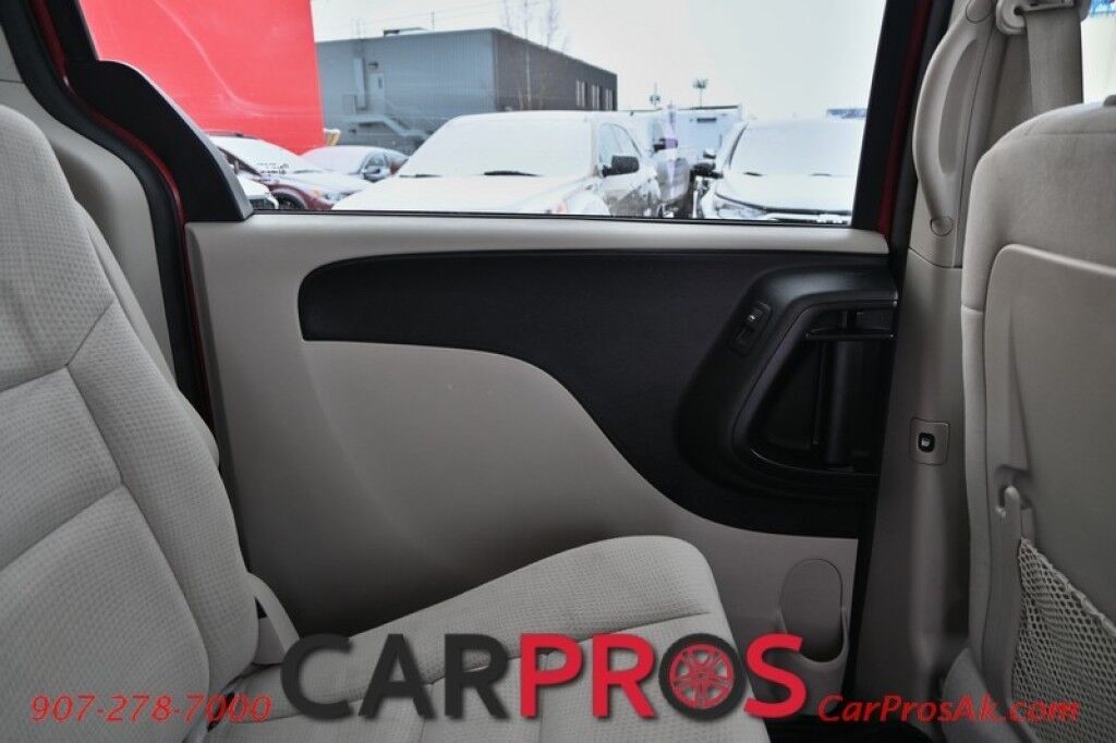 2015 Dodge Grand Caravan SXT - 3.6L V6 - Remote Start - Power Rear Sliding Doors - Power Liftgate - Keyless Entry - 2nd Row Captain Seats - 3rd Row - Seats 7 - Tow Pkg - 1 Owner Anchorage AK