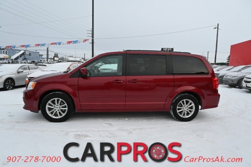 2015 Dodge Grand Caravan SXT - 3.6L V6 - Remote Start - Power Rear Sliding Doors - Power Liftgate - Keyless Entry - 2nd Row Captain Seats - 3rd Row - Seats 7 - Tow Pkg - 1 Owner