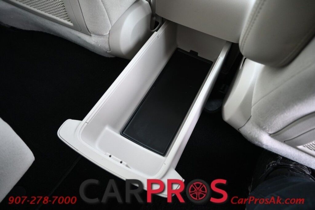 2015 Dodge Grand Caravan SXT - 3.6L V6 - Remote Start - Power Rear Sliding Doors - Power Liftgate - Keyless Entry - 2nd Row Captain Seats - 3rd Row - Seats 7 - Tow Pkg - 1 Owner Anchorage AK