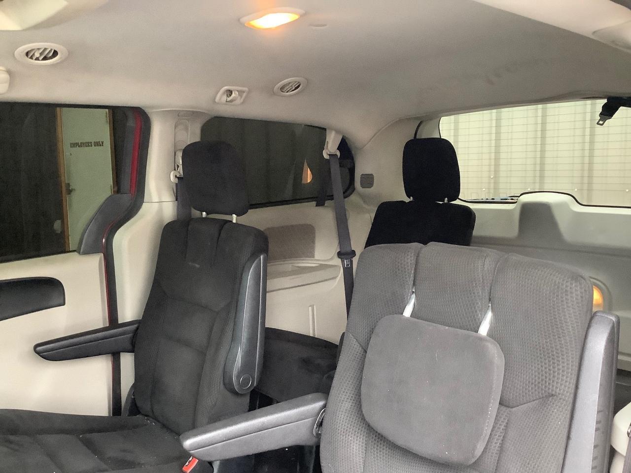 2015 Dodge Grand Caravan SXT Hayden ID