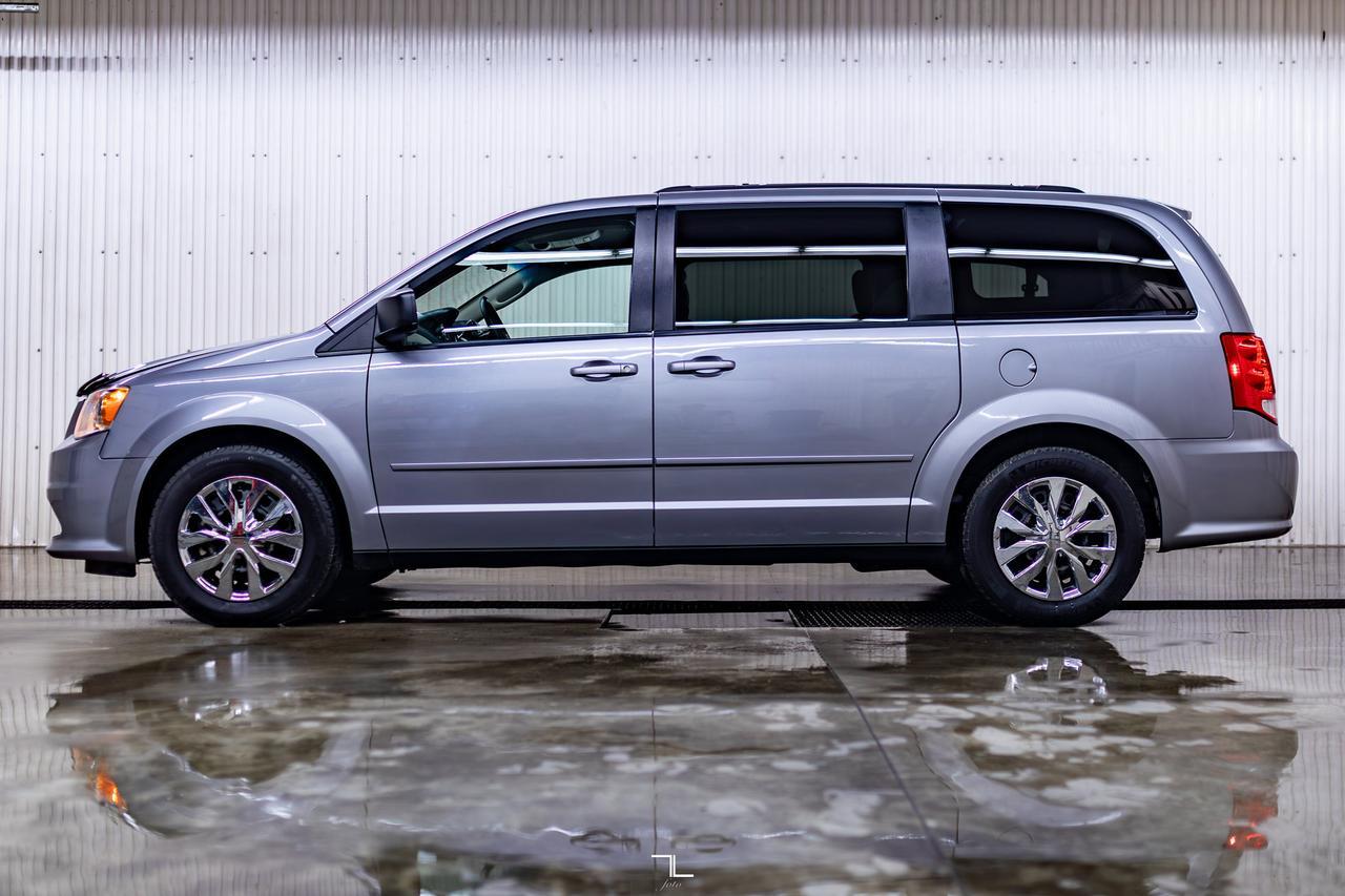 2015 Dodge Grand Caravan SXT Stow N' Go Red Deer AB