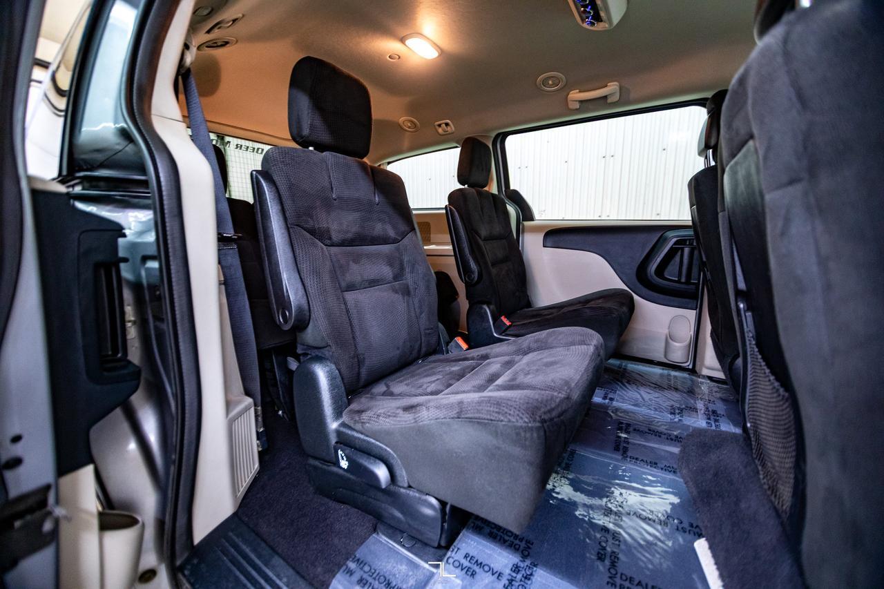 2015 Dodge Grand Caravan SXT Stow N' Go Red Deer AB