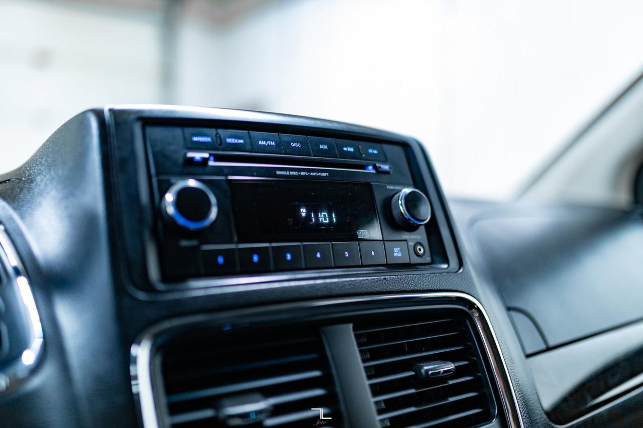 2015 Dodge Grand Caravan SXT Stow N' Go Red Deer AB