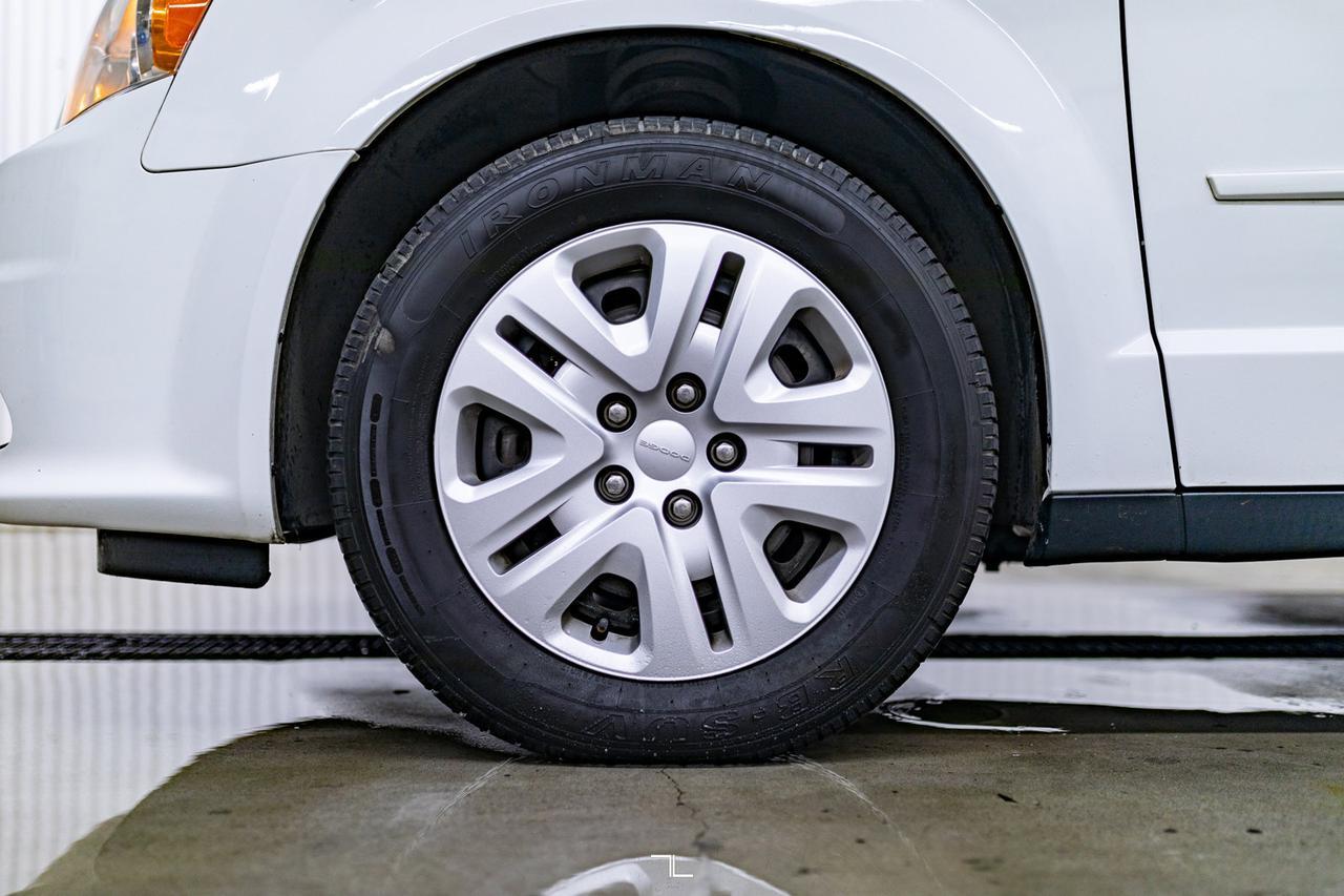 2015 Dodge Grand Caravan SXT Stow N' Go Red Deer AB