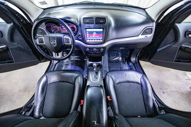 2015 Dodge Journey Crossroad Leather Roof BCam Red Deer AB