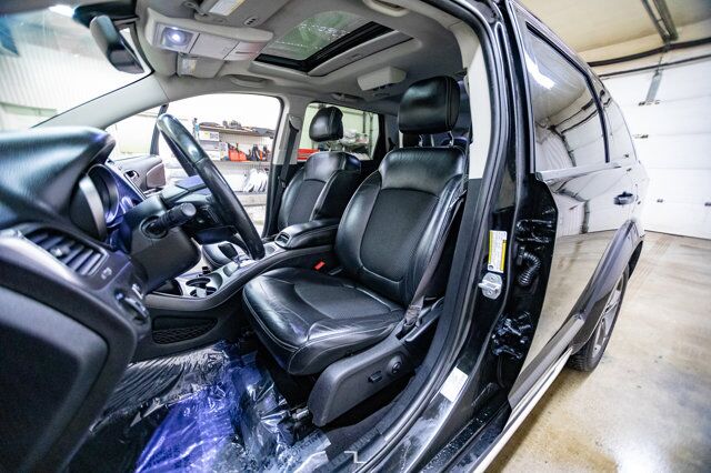 2015 Dodge Journey Crossroad Leather Roof BCam Red Deer AB