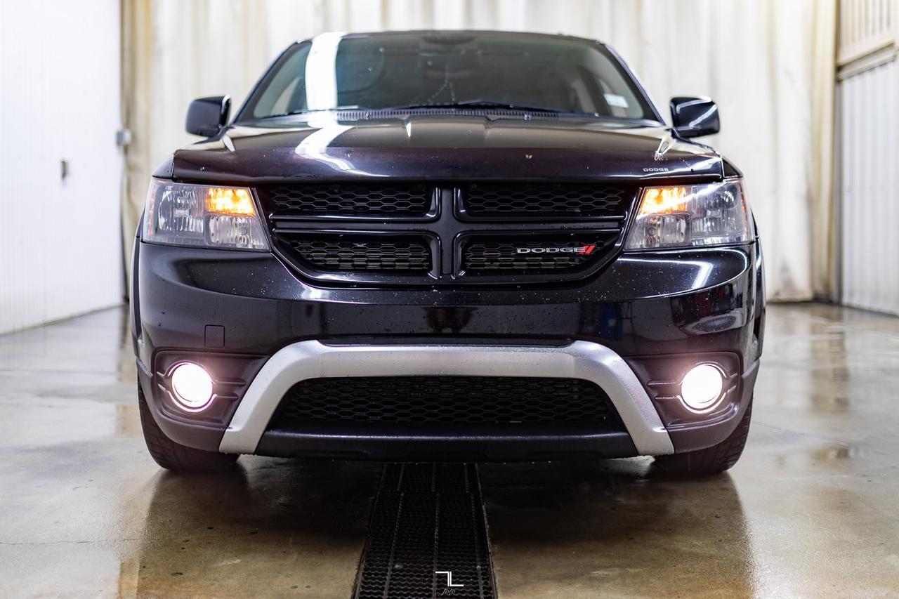 2015 Dodge Journey Crossroad Leather Roof BCam Red Deer AB