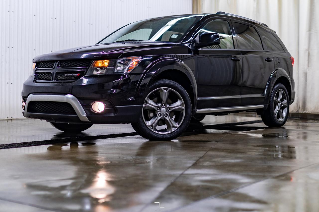 2015 Dodge Journey Crossroad Leather Roof BCam Red Deer AB