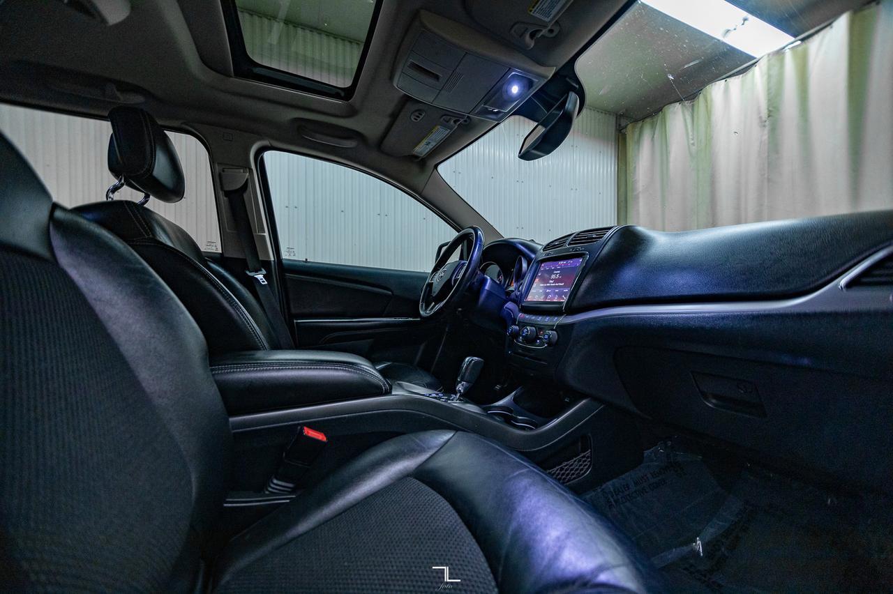 2015 Dodge Journey Crossroad Leather Roof BCam Red Deer AB