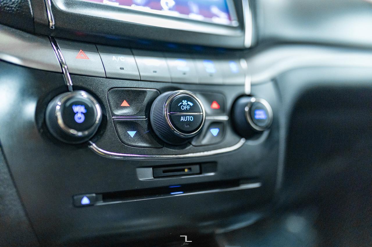 2015 Dodge Journey Crossroad Leather Roof BCam Red Deer AB