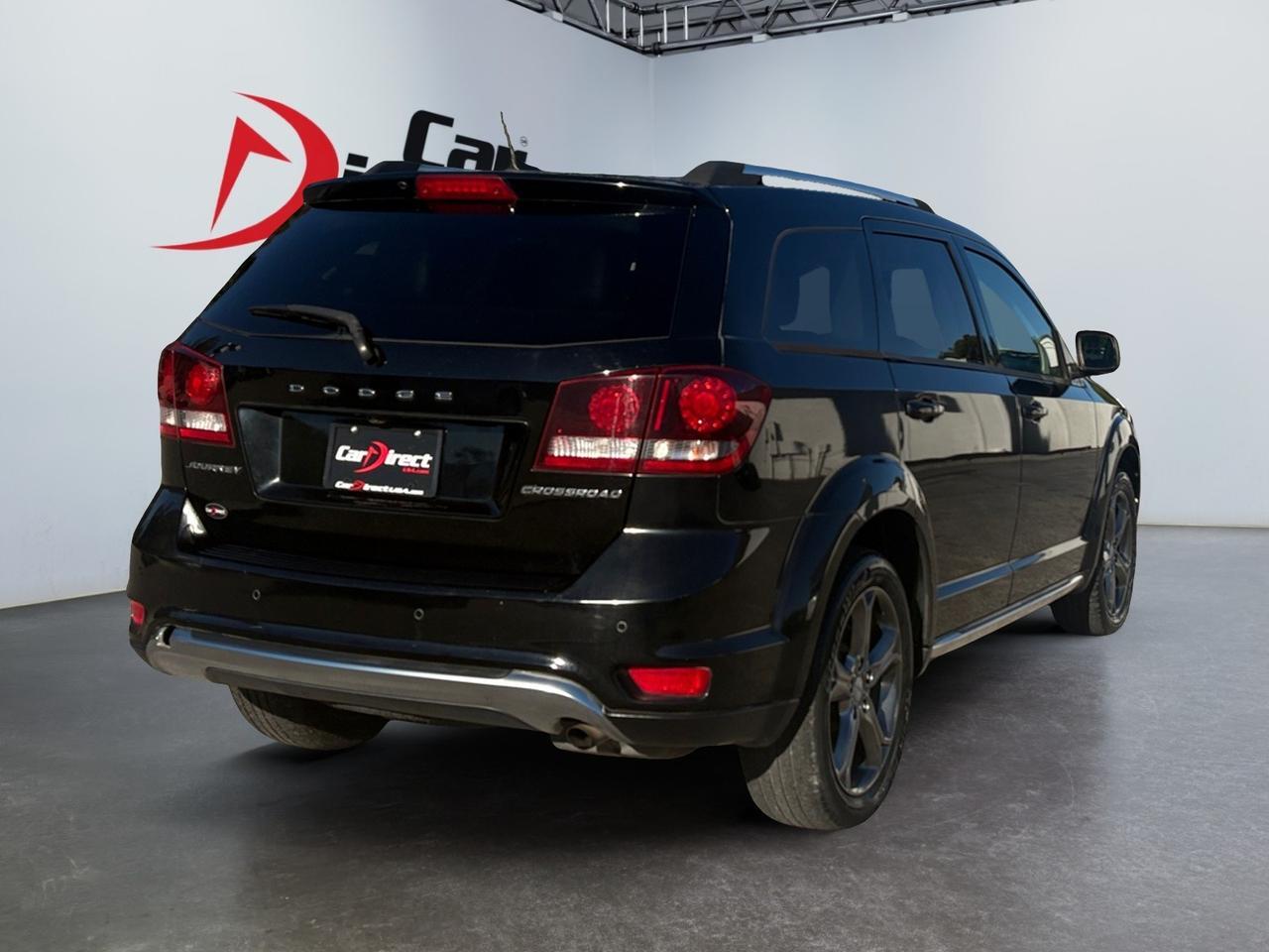 2015 Dodge Journey Crossroad, ROOF RACKS, 3RD ROW SEATING, BLUETOOTH/AUX PORT, KEYLESS ENTRY & START, POWER HEATING MIRRORS, LOW MILES, CLEAN CARFAX, TAKE ON THE JOURNEY! Virginia Beach VA