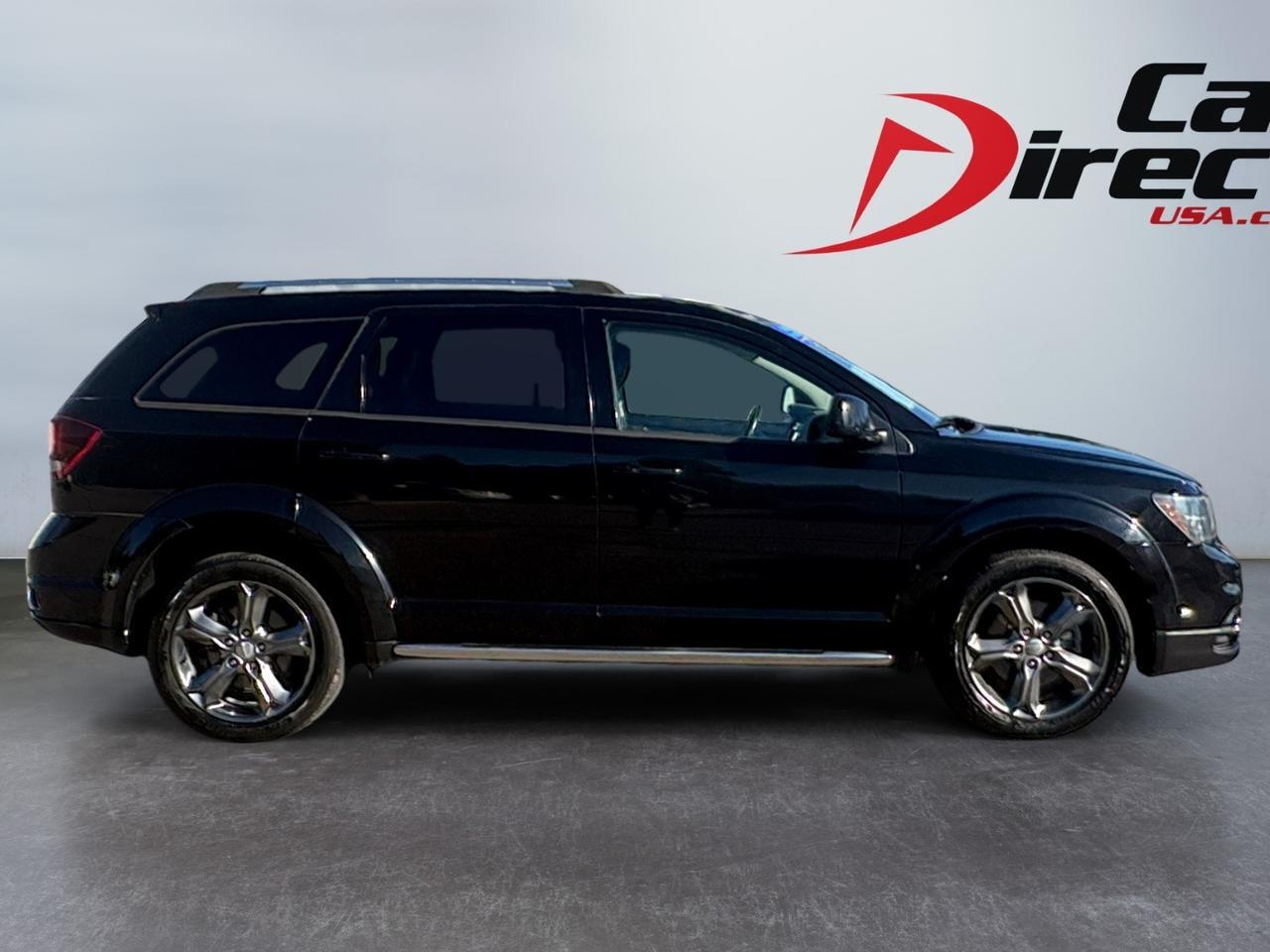 2015 Dodge Journey Crossroad, ROOF RACKS, 3RD ROW SEATING, BLUETOOTH/AUX PORT, KEYLESS ENTRY & START, POWER HEATING MIRRORS, LOW MILES, CLEAN CARFAX, TAKE ON THE JOURNEY! Virginia Beach VA