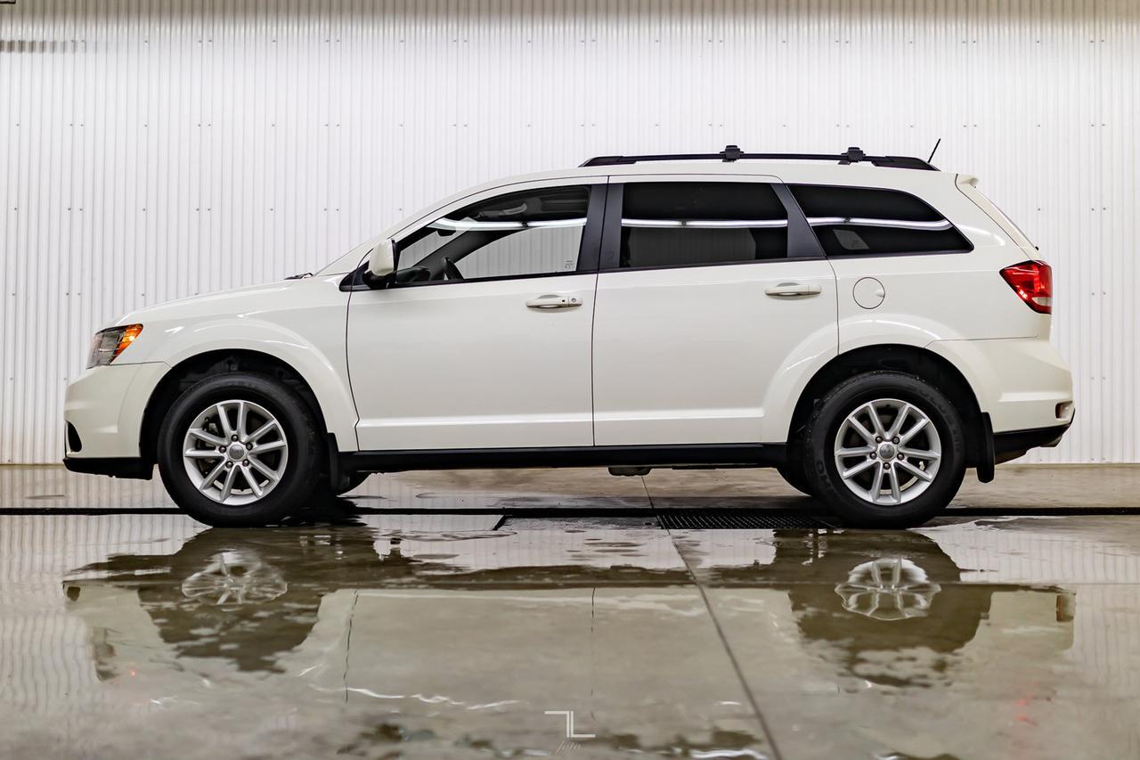 2015 Dodge Journey FWD SXT Roof Nav BCam TV Red Deer AB