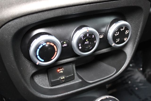 2015 FIAT 500L Trekking Chantilly VA