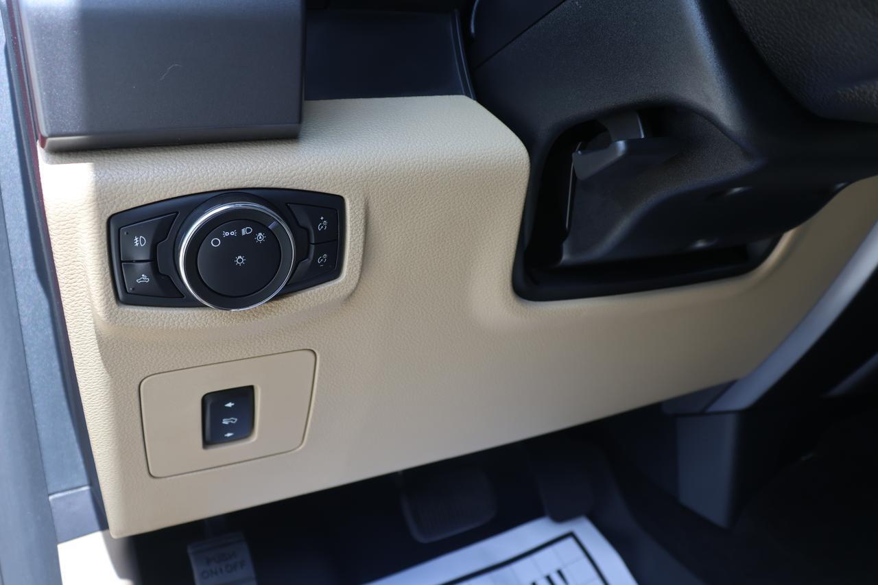 2015 FORD F150 SUPERCREW Houston TX