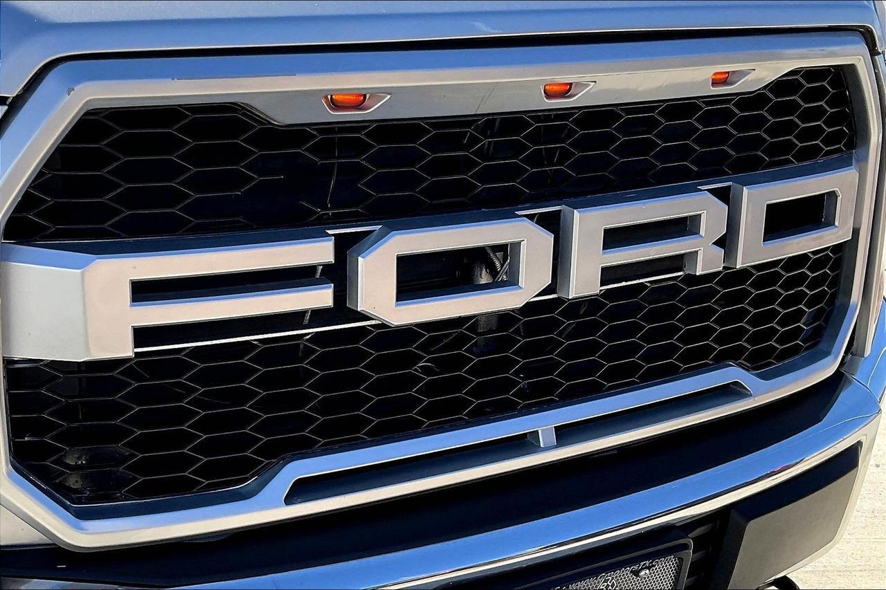 2015 FORD F150 SUPERCREW Houston TX