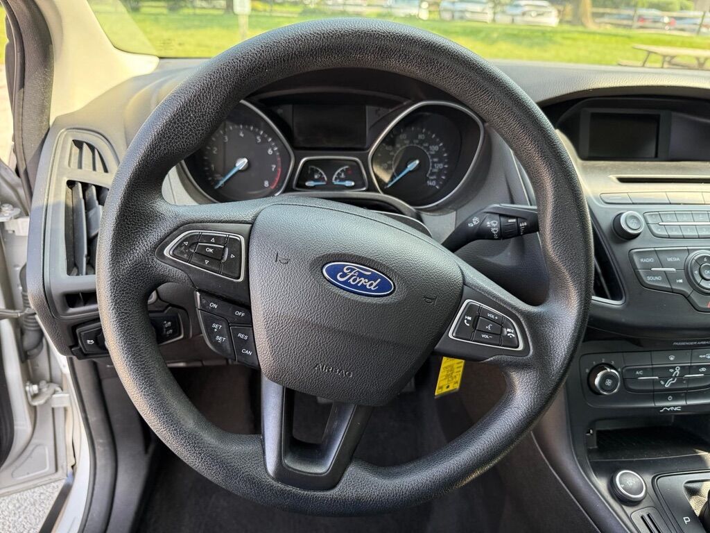 2015 FORD FOCUS SE Toledo OH