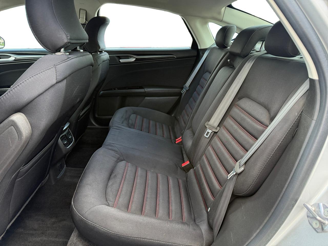 2015 FORD FUSION SE Kansas City MO