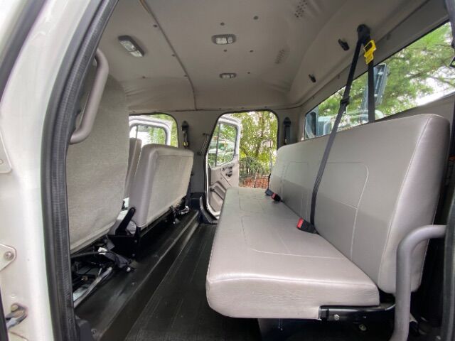 2015 FREIGHTLINER M2 106 MED CAR HAULER Charlotte NC