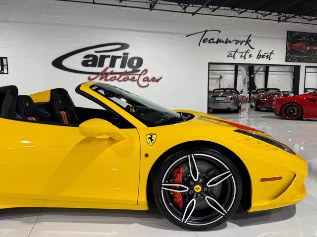 2015 Ferrari 458 Speciale Aperta Giallo Modena paint, painted stripes, Rosso Dino accents AND MUCH MORE!!! Fort Lauderdale FL
