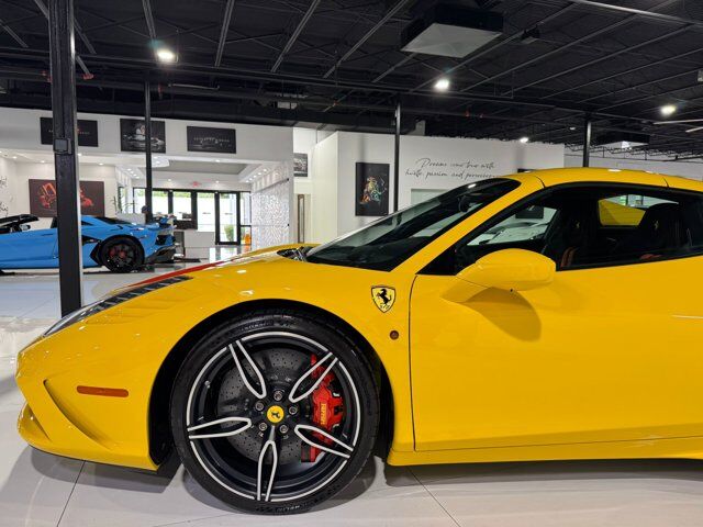2015 Ferrari 458 Speciale Aperta Giallo Modena paint, painted stripes, Rosso Dino accents AND MUCH MORE!!! Fort Lauderdale FL
