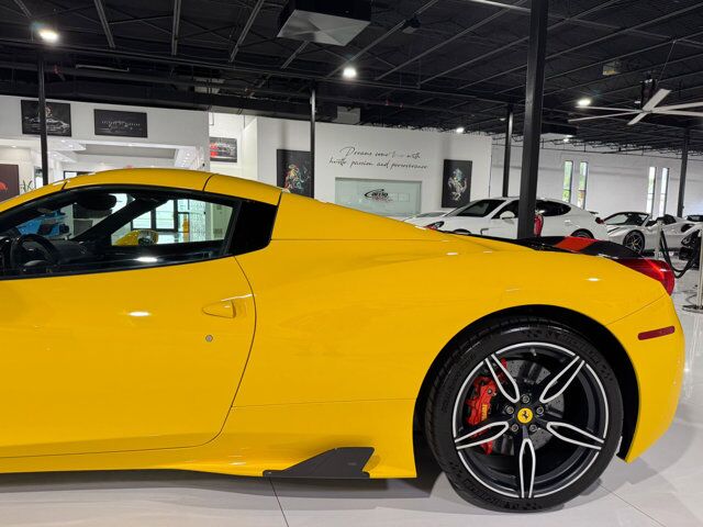 2015 Ferrari 458 Speciale Aperta Giallo Modena paint, painted stripes, Rosso Dino accents AND MUCH MORE!!! Fort Lauderdale FL