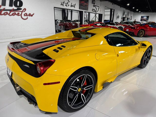 2015 Ferrari 458 Speciale Aperta Giallo Modena paint, painted stripes, Rosso Dino accents AND MUCH MORE!!! Fort Lauderdale FL