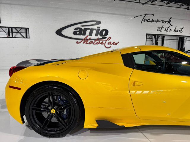 2015 Ferrari 458 Speciale Aperta Giallo Triplo Strato paint, livrea Blu Nart, Blu Nart calipers, carbon galore AND MORE!!! Fort Lauderdale FL