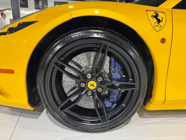 2015 Ferrari 458 Speciale Aperta Giallo Triplo Strato paint, livrea Blu Nart, Blu Nart calipers, carbon galore AND MORE!!! Fort Lauderdale FL