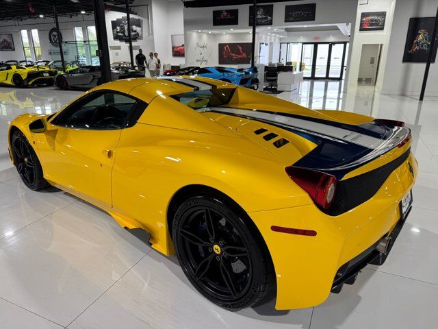 2015 Ferrari 458 Speciale Aperta Giallo Triplo Strato paint, livrea Blu Nart, Blu Nart calipers, carbon galore AND MORE!!! Fort Lauderdale FL