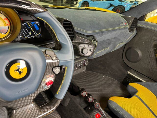 2015 Ferrari 458 Speciale Aperta Giallo Triplo Strato paint, livrea Blu Nart, Blu Nart calipers, carbon galore AND MORE!!! Fort Lauderdale FL