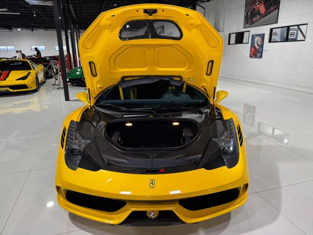 2015 Ferrari 458 Speciale Aperta Giallo Triplo Strato paint, livrea Blu Nart, Blu Nart calipers, carbon galore AND MORE!!! Fort Lauderdale FL